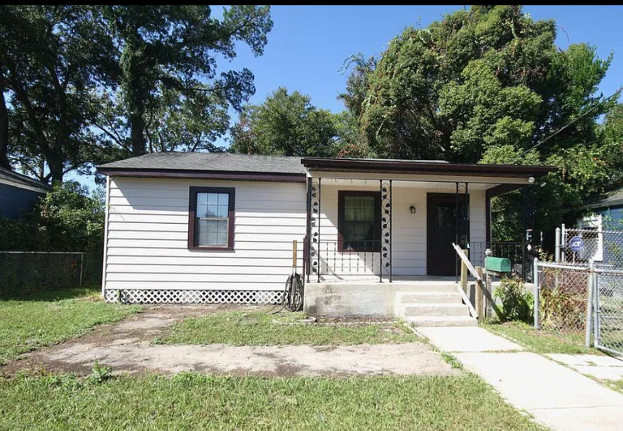 Property main image