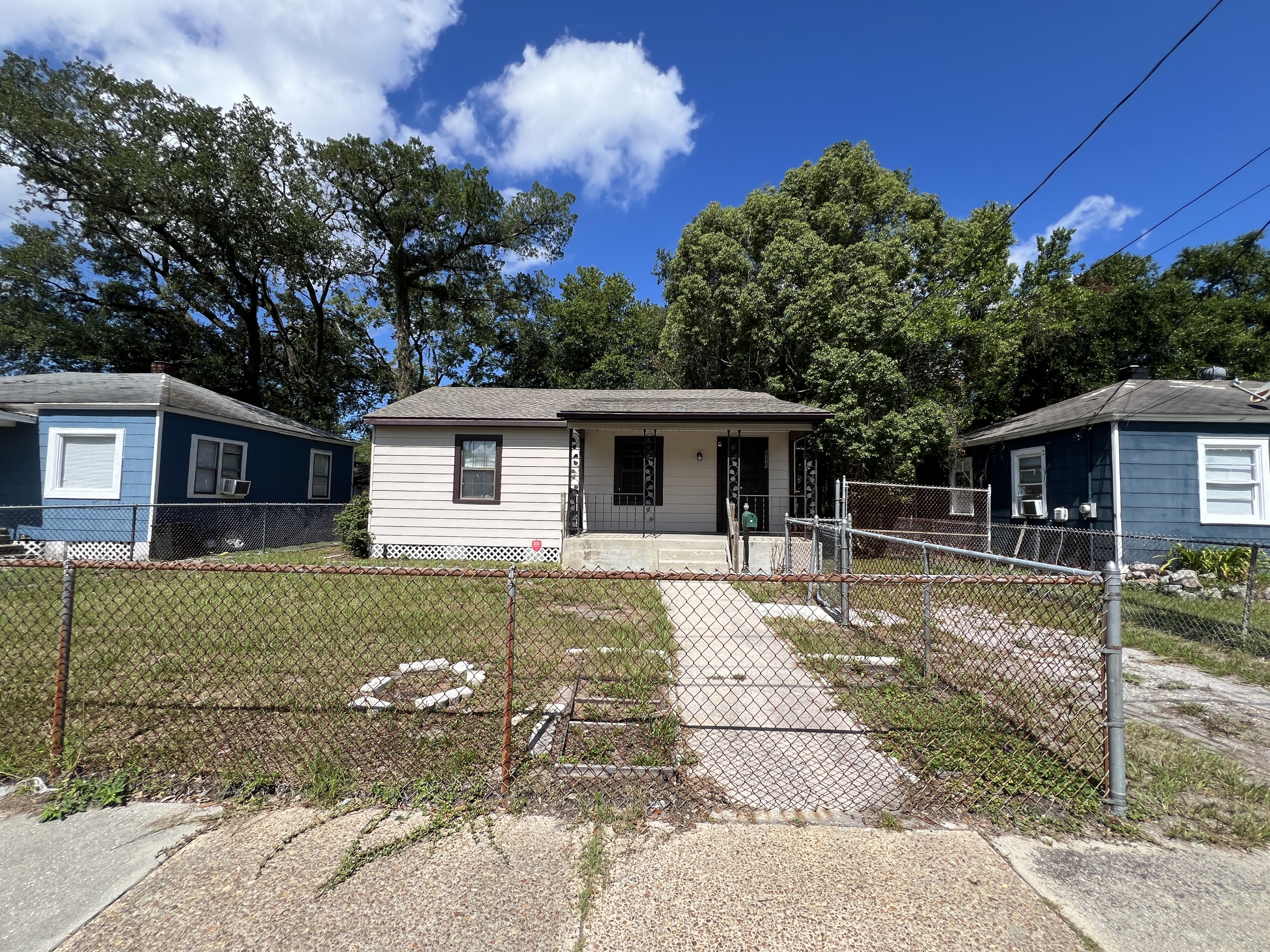 Property thumbnail image